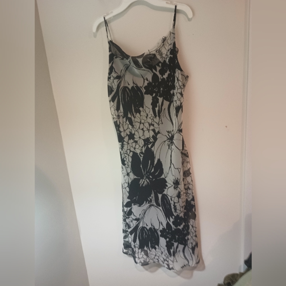 Y2K Johnnie M Floral Slip Dress Size 8 Black WhiteChiffon Overlay Midi Cowl Neck